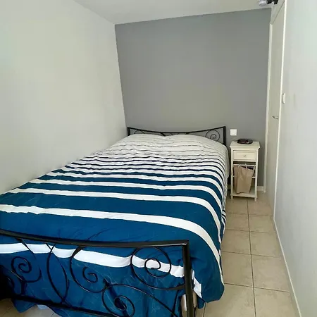 Maisonnette Lumineuse, 200m Plage, Parking Privatif - Fr-1-231-328 Ferienhaus *