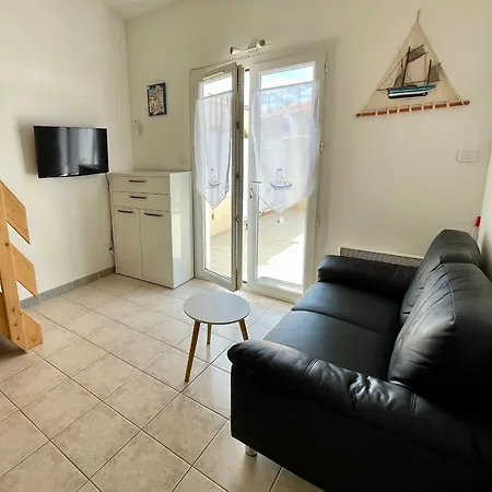 Maisonnette Cosy A 200m De La Avec Patio Ensoleille - Fr-1-231-328 *